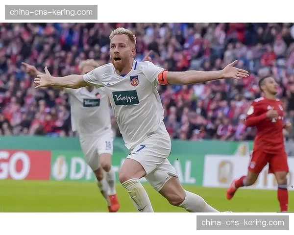 聚焦：从地区联赛到德甲首发，海登海姆后卫的励志一周